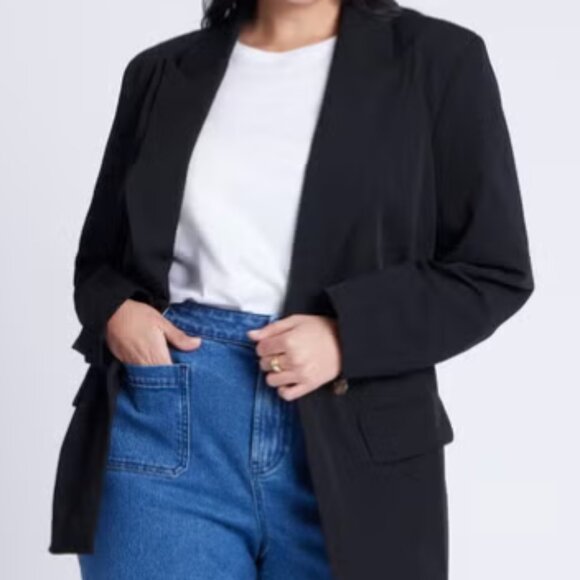 ELOQUII Blazer, Black, Long Relaxed Fully lined, size 18 - Picture 3 of 6